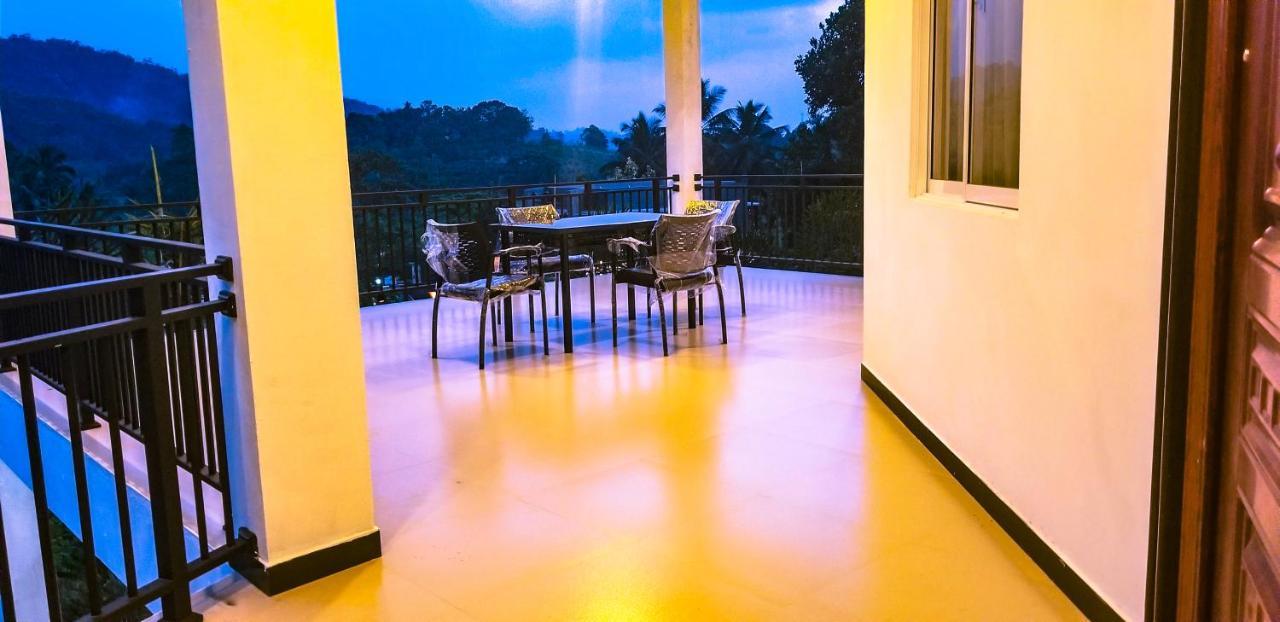 Akoya Pearl Ratnapura Exterior photo