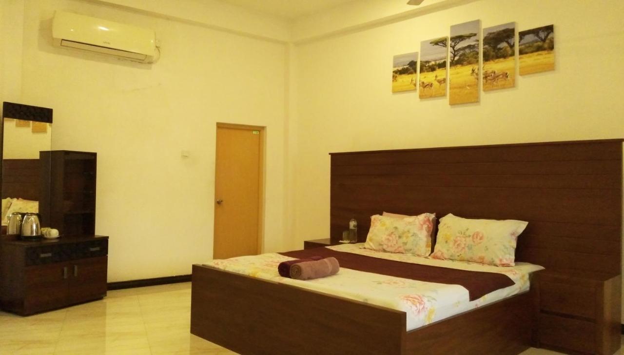 Akoya Pearl Ratnapura Exterior photo