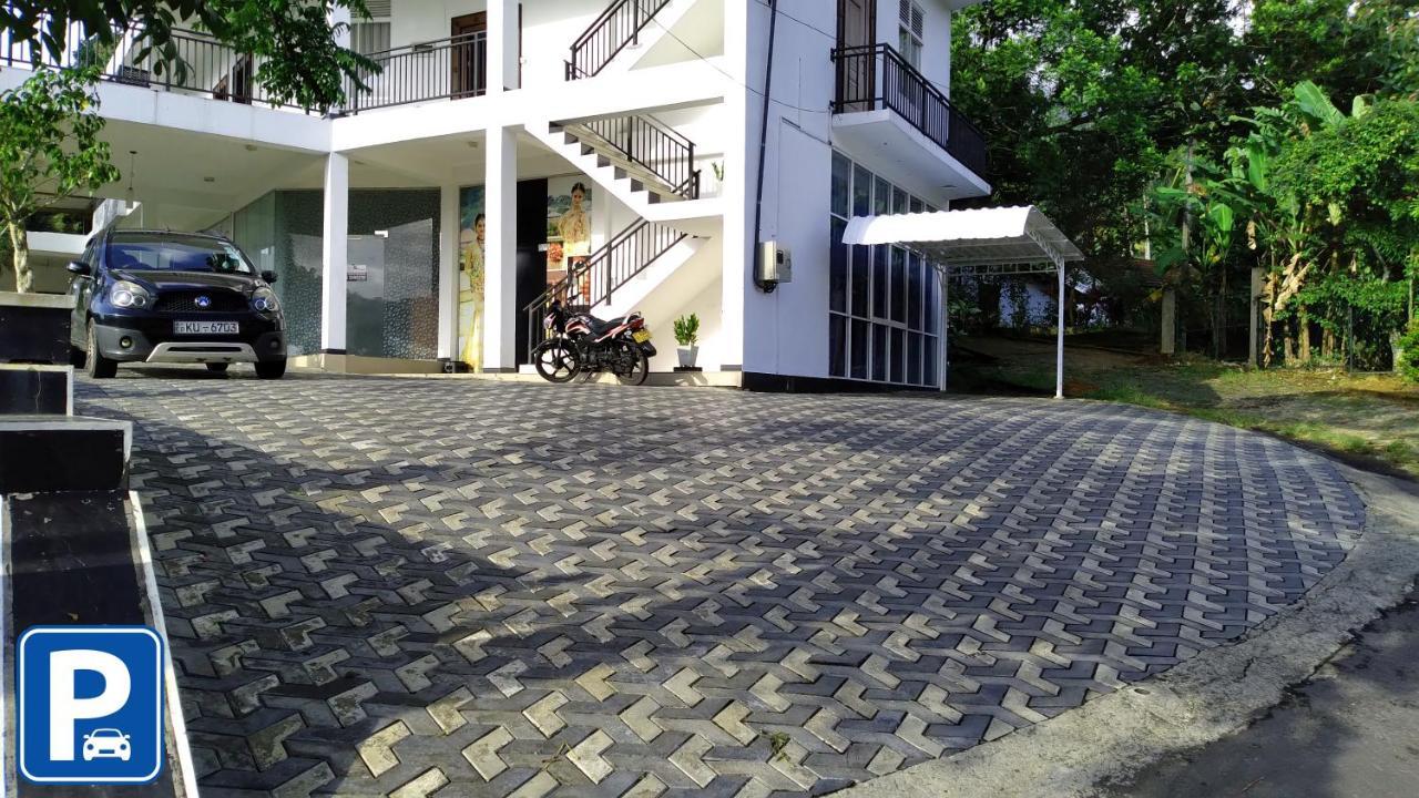 Akoya Pearl Ratnapura Exterior photo
